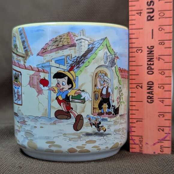 Vintage Walt Disney Animated Classics PINOCCHIO Mug Disneyland World Parks - Picture 10 of 10